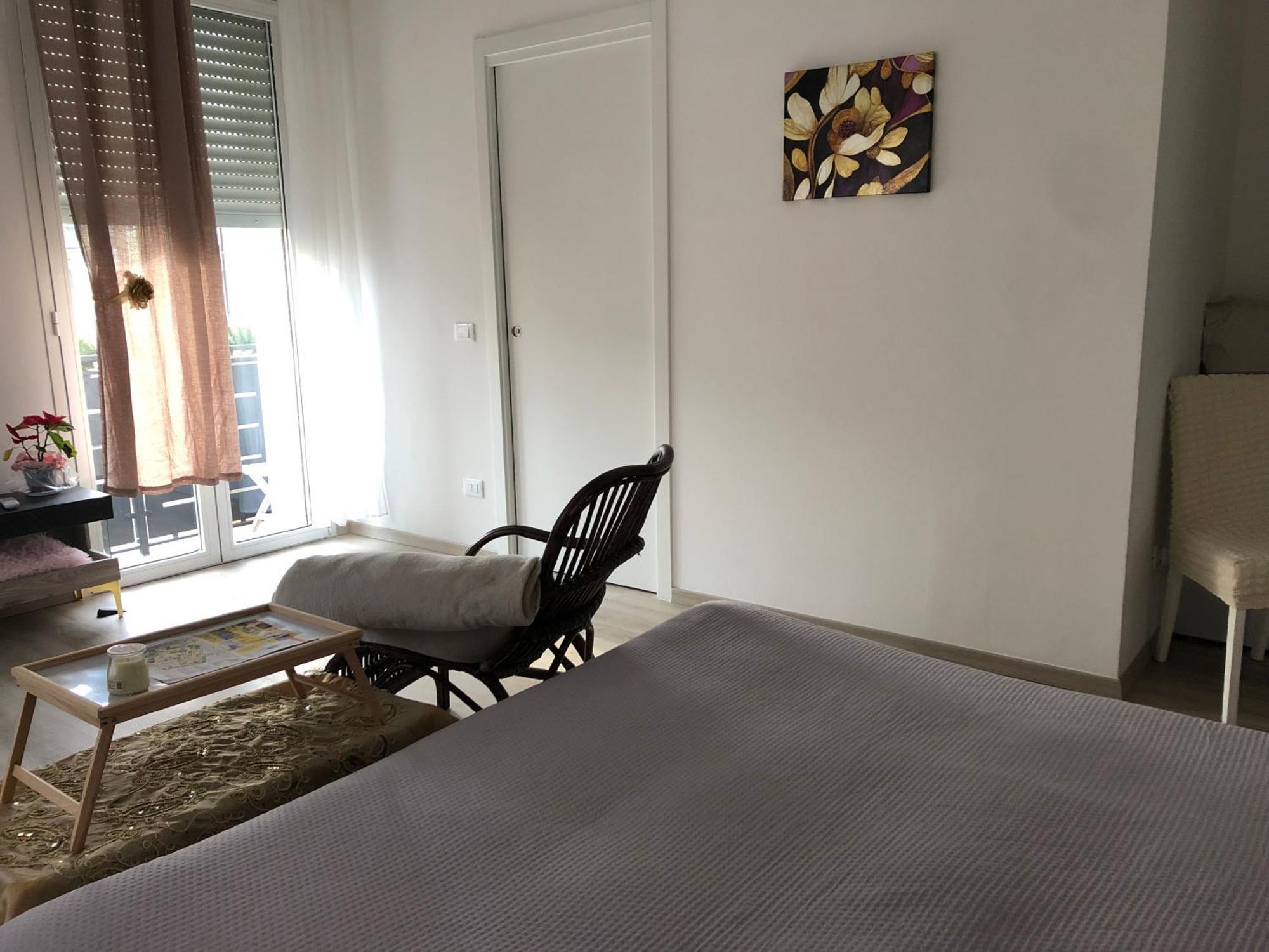 R&B Midora Modena Panzió Kültér fotó