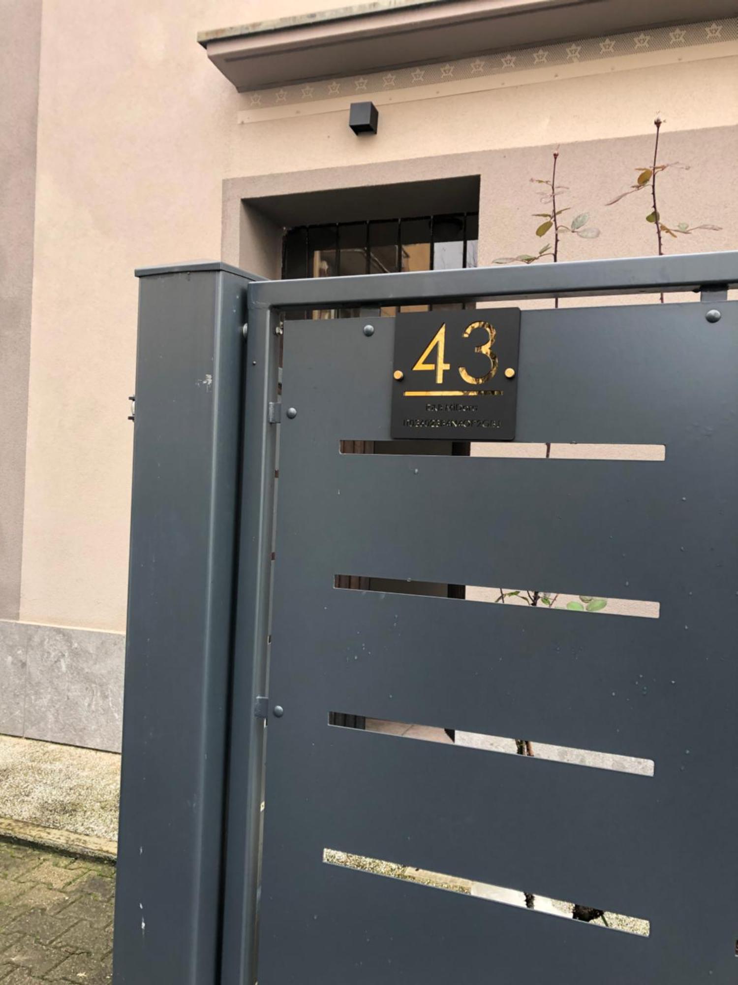 R&B Midora Modena Panzió Kültér fotó